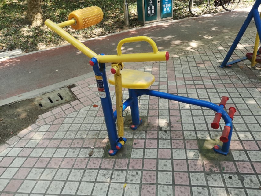 腹背鍛煉器 腹背鍛煉器