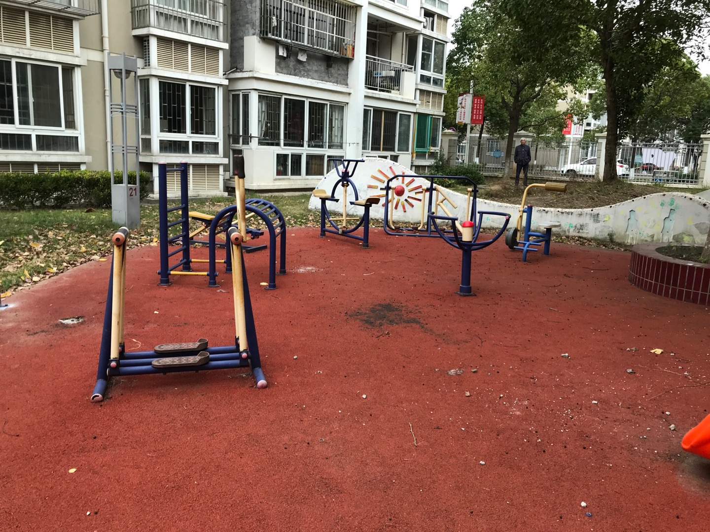 潮樂路20弄D區(qū)健身苑點(diǎn)