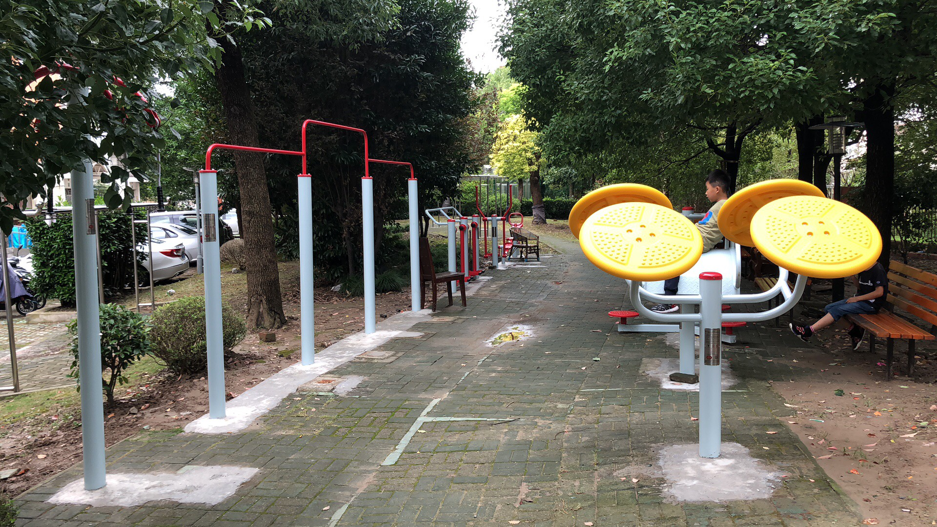 河東居委健身點