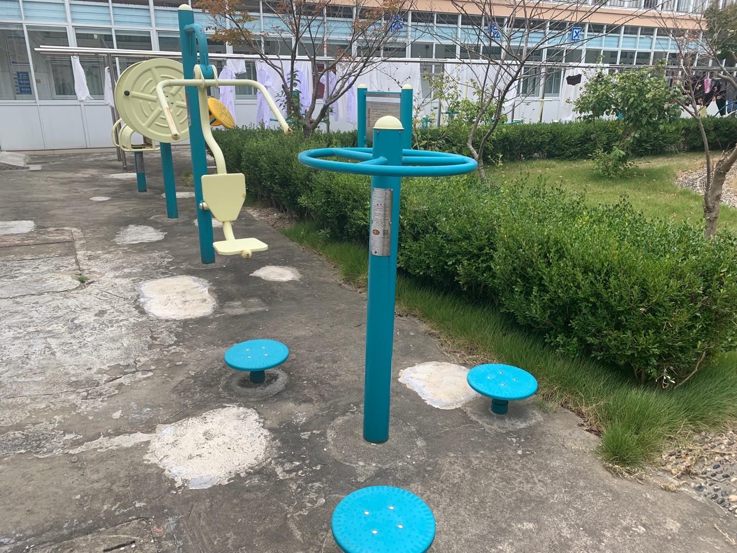 豎新鎮(zhèn)大東村健身點(diǎn)