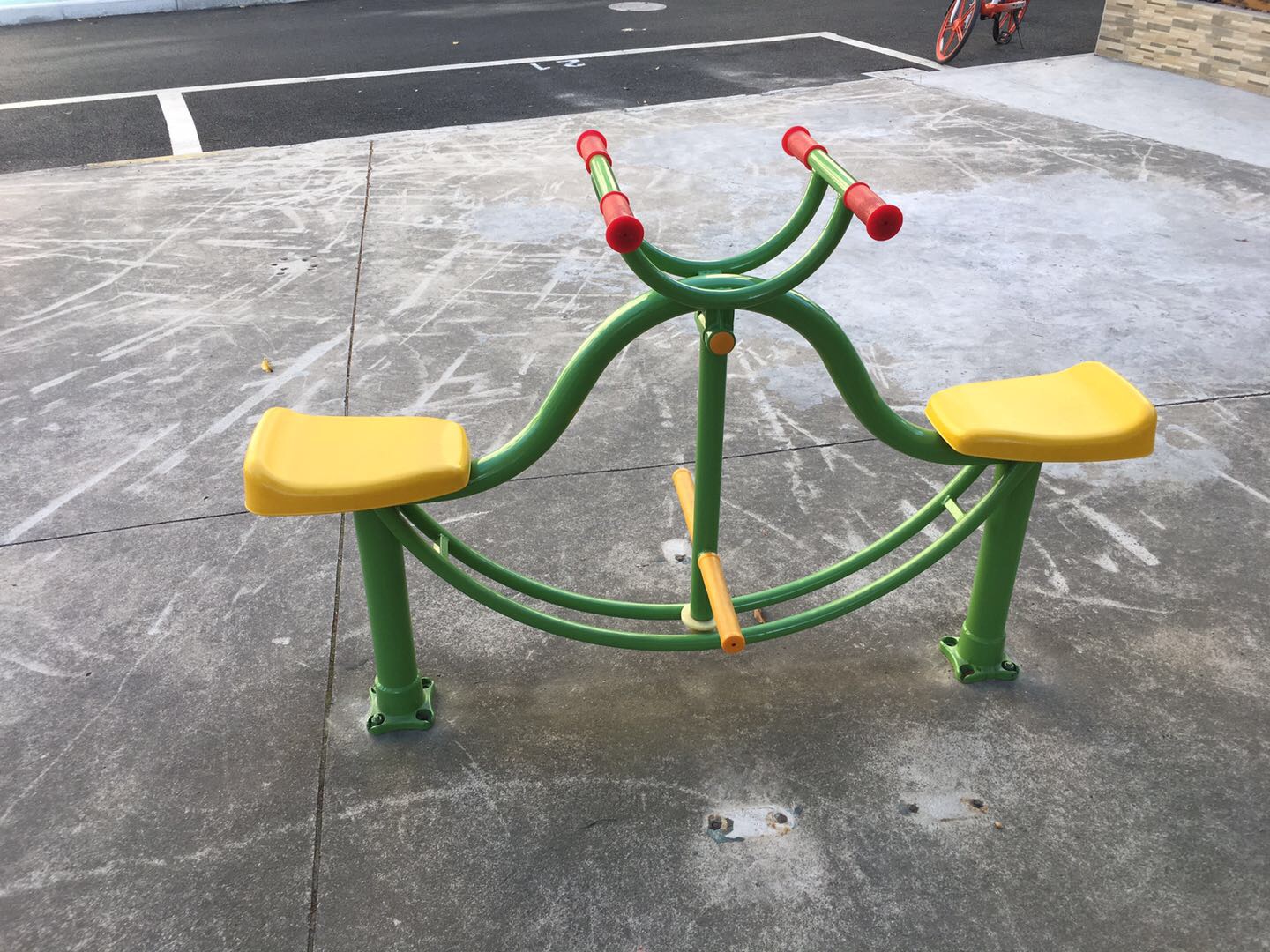 下肢康復(fù)器