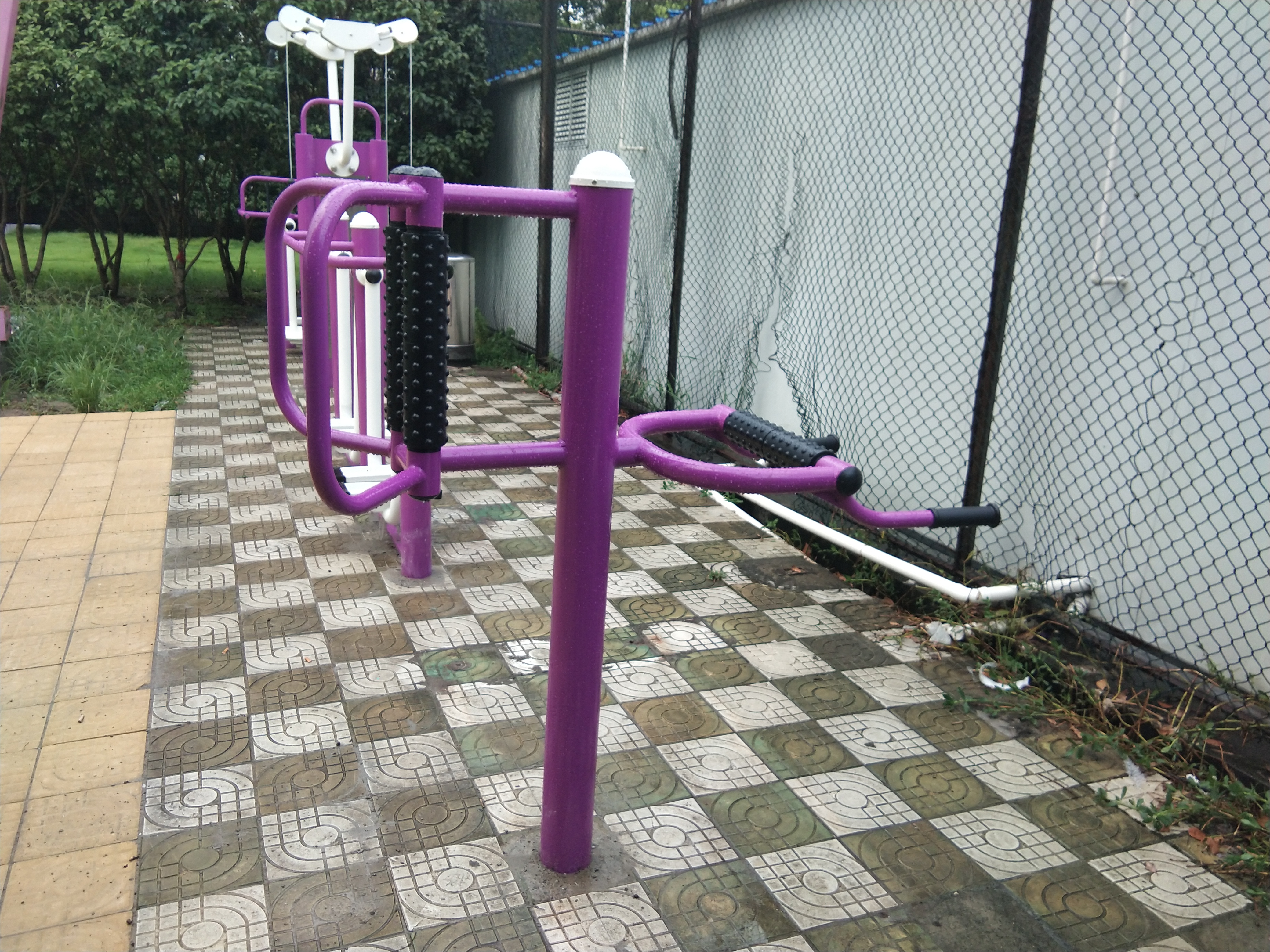 腰背按摩器 腰背按摩器