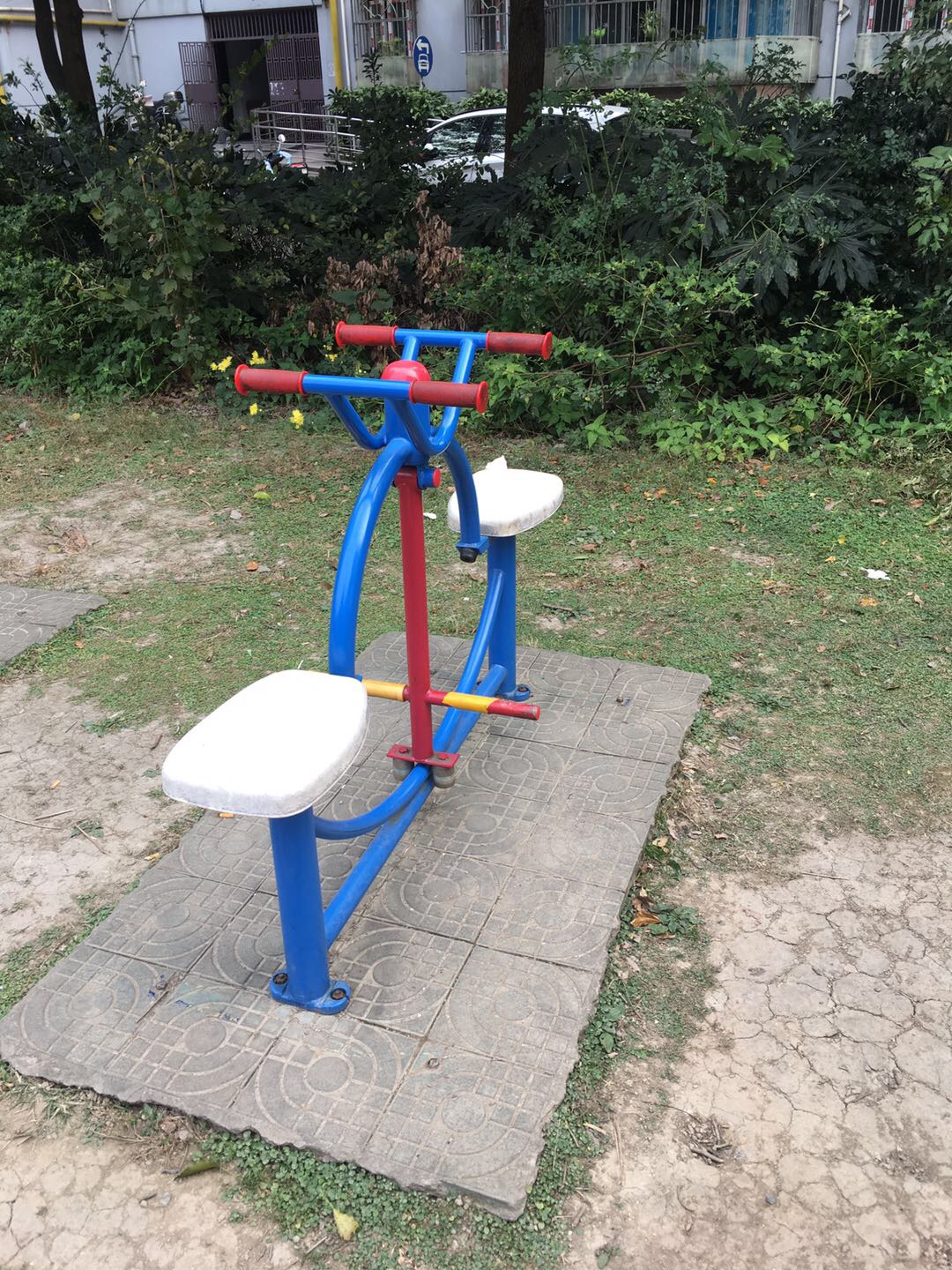 下肢康復(fù)器