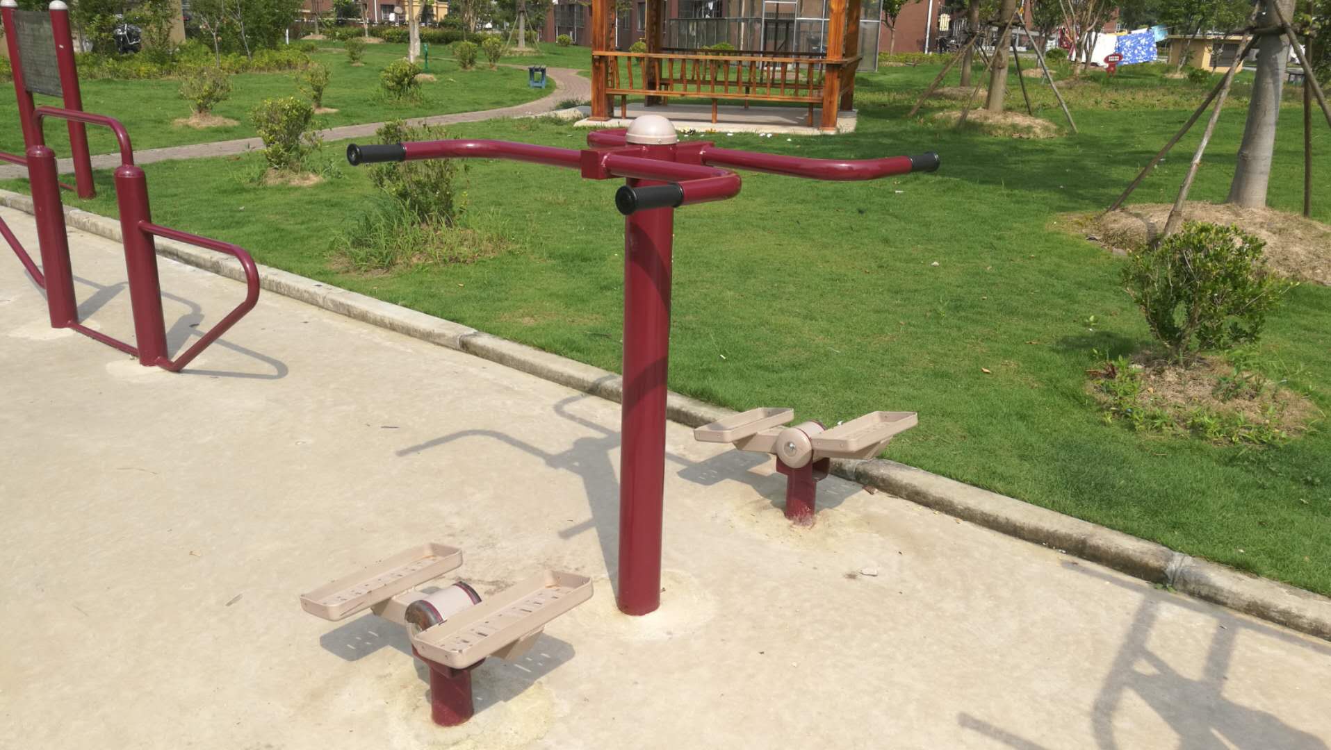 扭腰踏步機(jī)