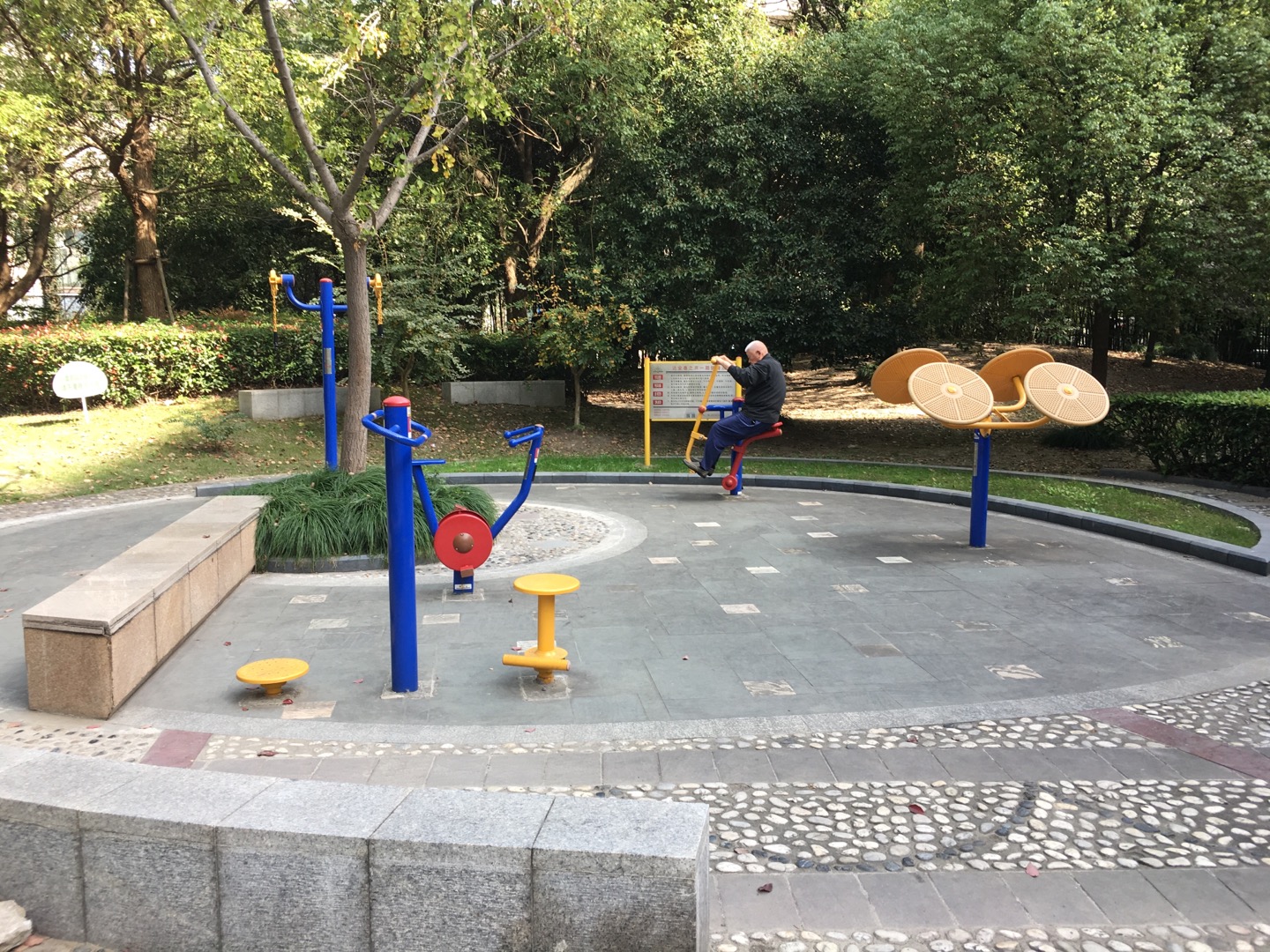 達(dá)安春之聲一期健身點(diǎn)