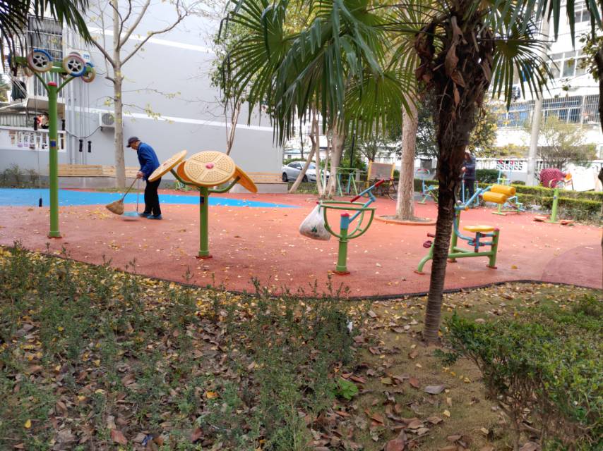 蕩灣新村干休所西側(cè)健身點