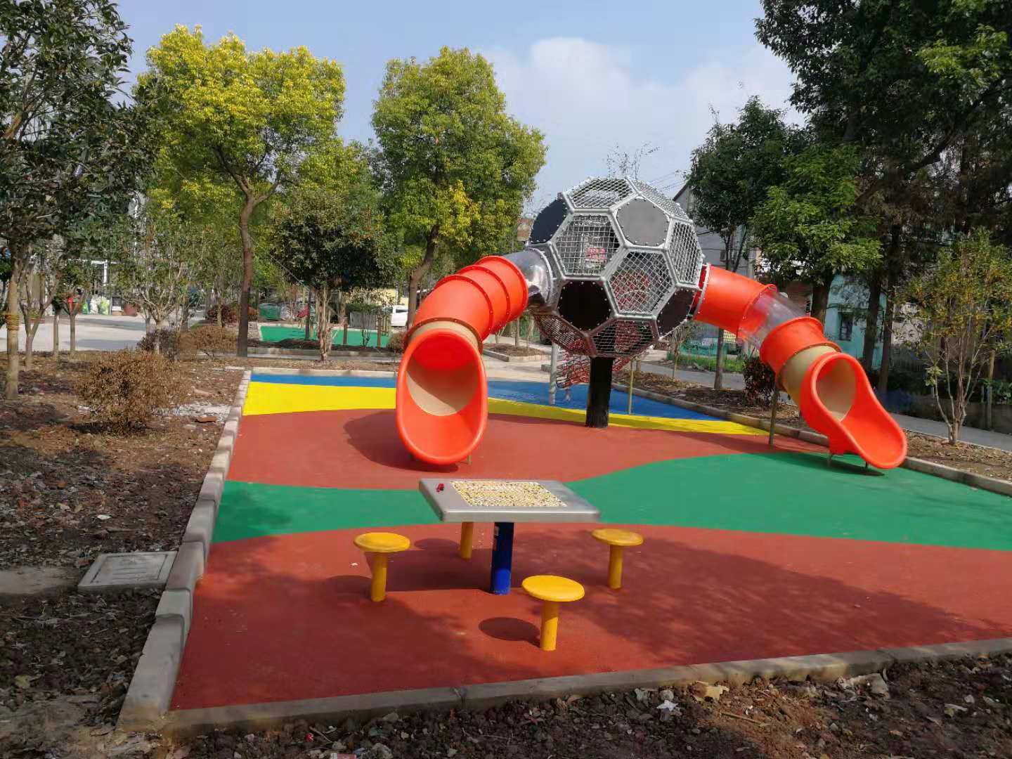 青村鎮(zhèn)水產(chǎn)場市民益智健身點