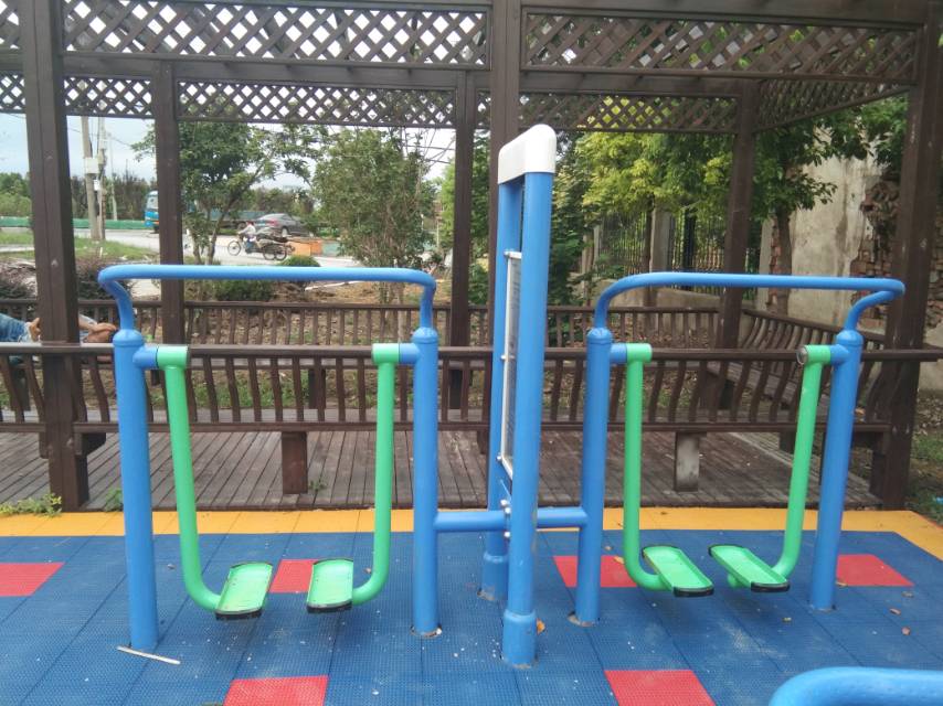 雙立柱太空漫步器 雙立柱太空漫步器