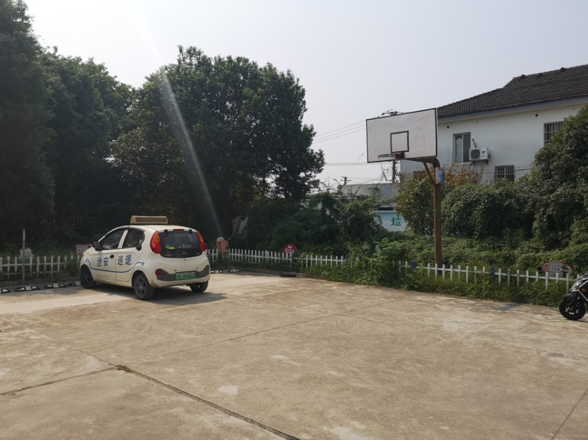 亭東村籃球場(chǎng)