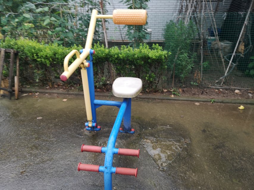 腹背鍛煉器 腹背鍛煉器