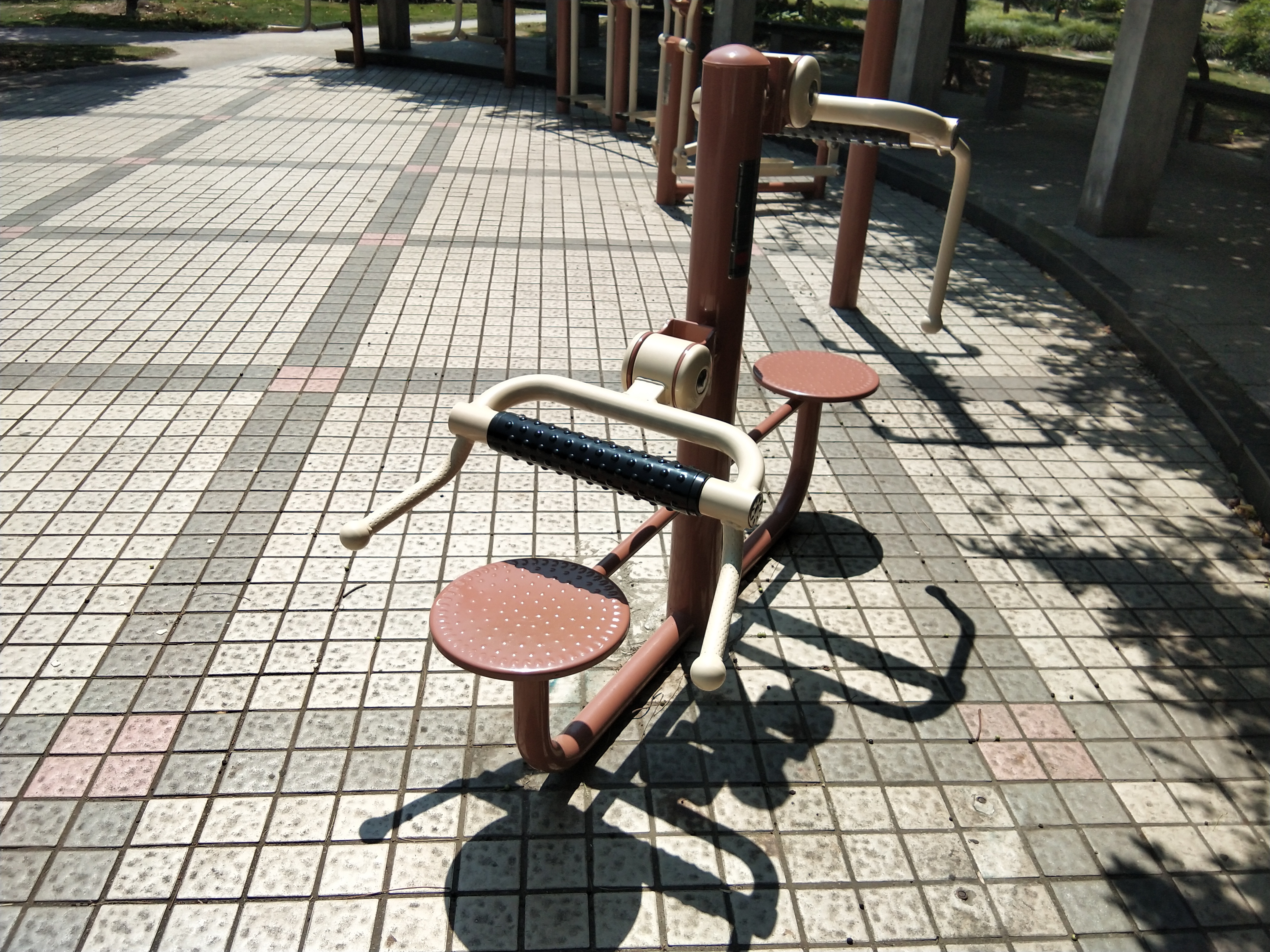 頸腰按摩器 頸腰按摩器