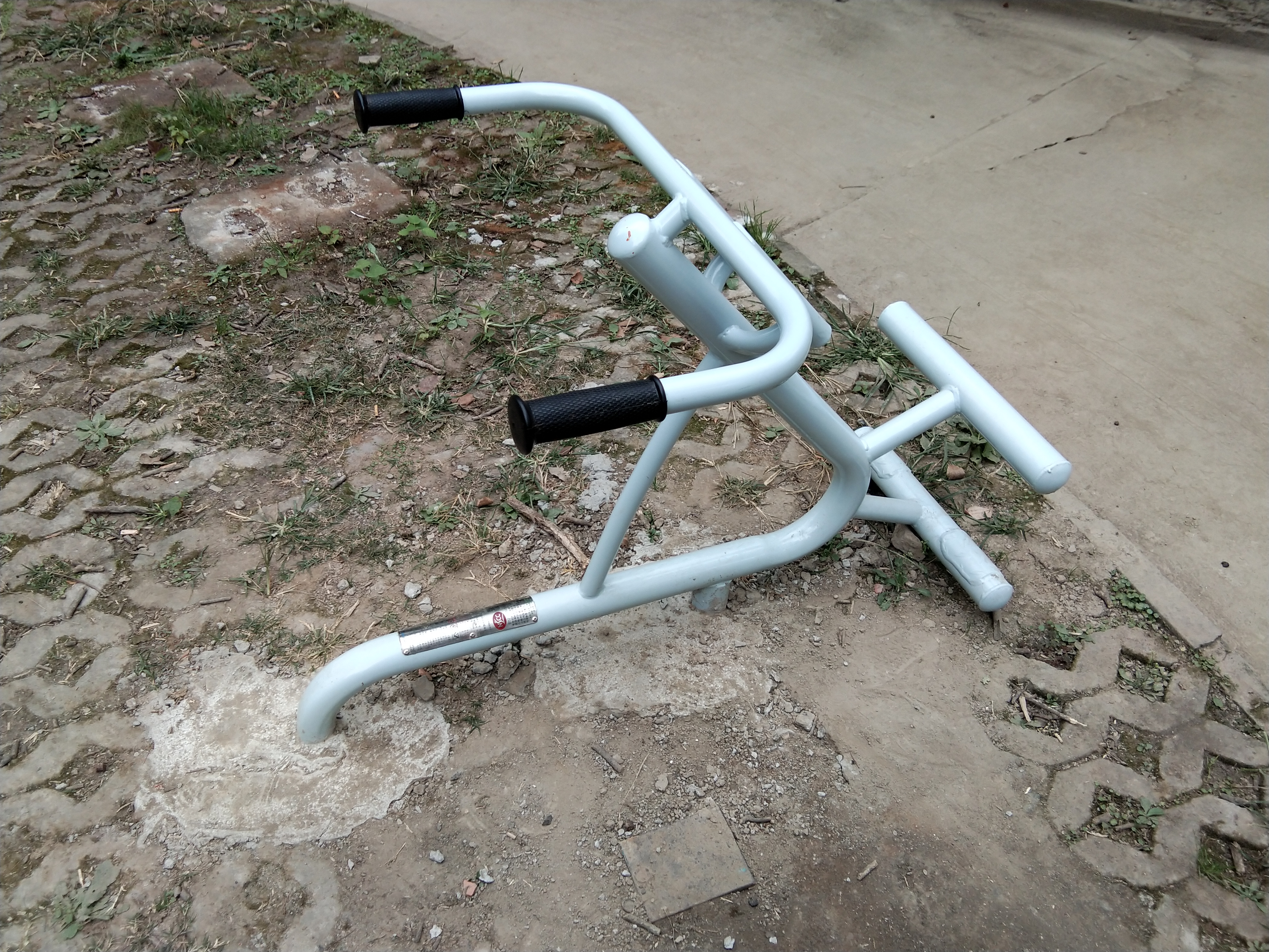 腹背訓練器 腹背訓練器