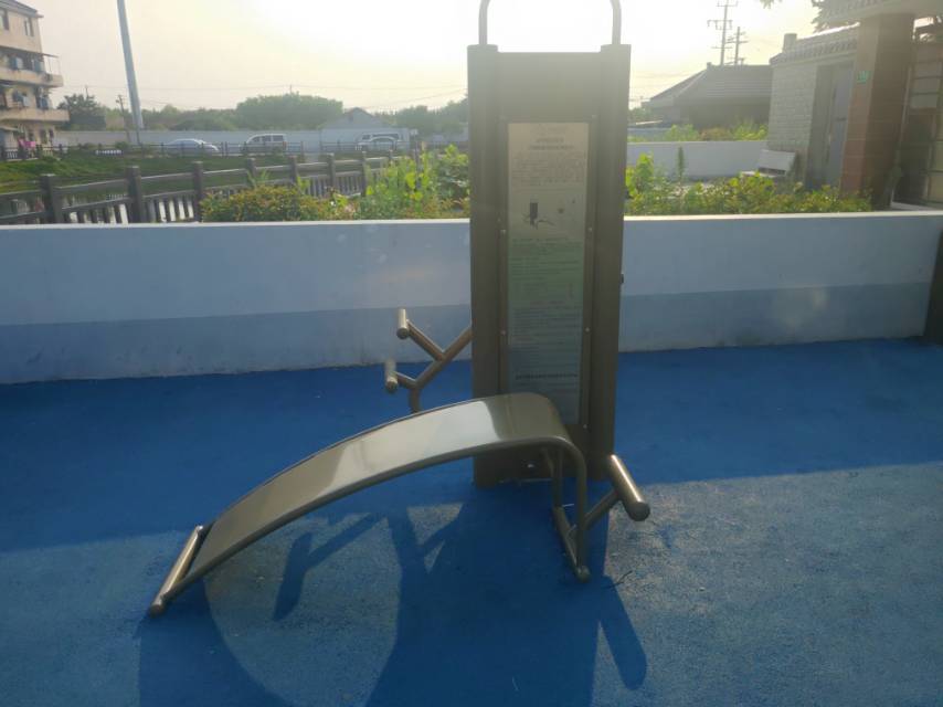 背肌腹肌訓(xùn)練器(兩站位) 背肌腹肌訓(xùn)練器(兩站位)