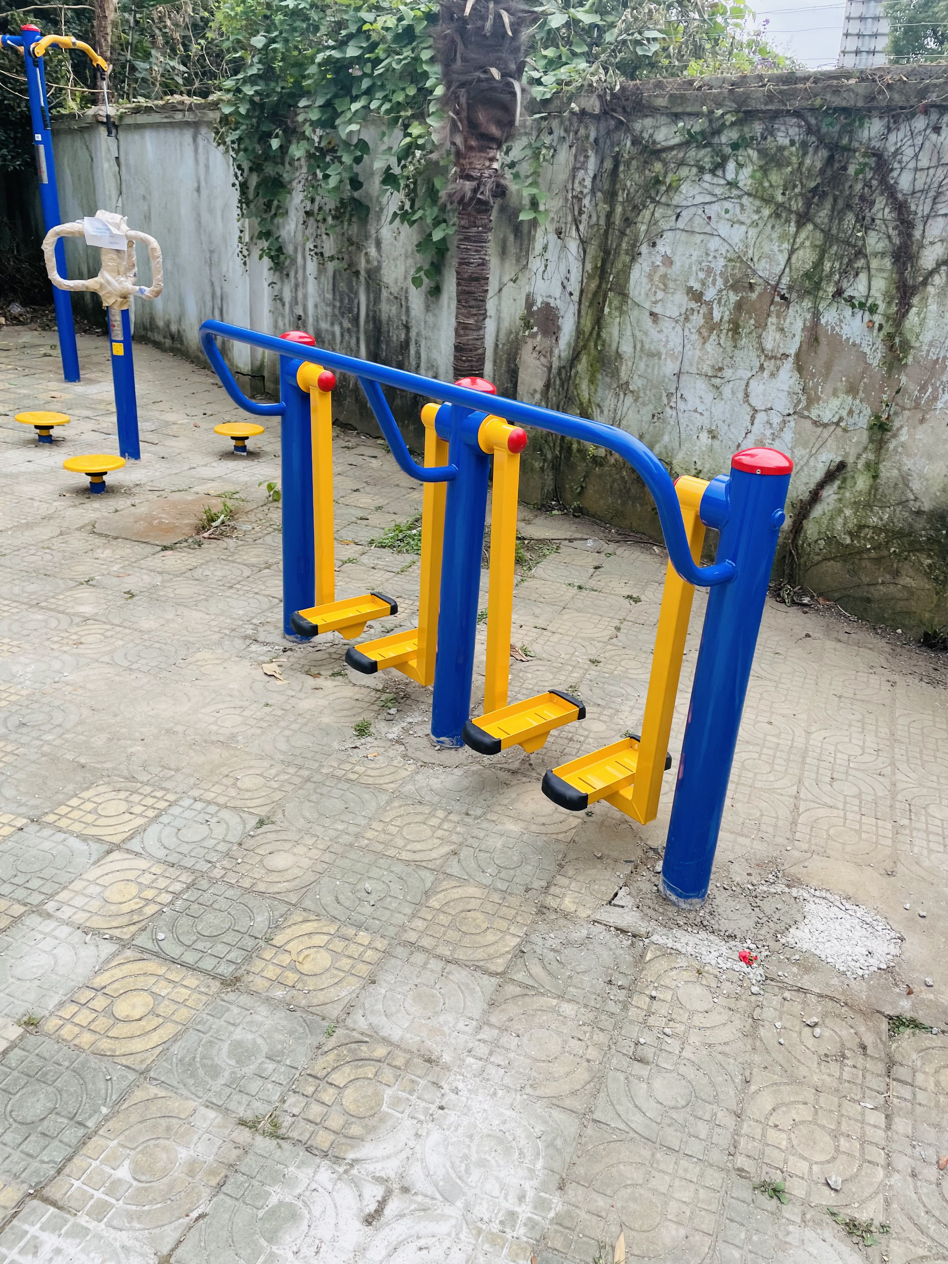 二位漫步機(jī)