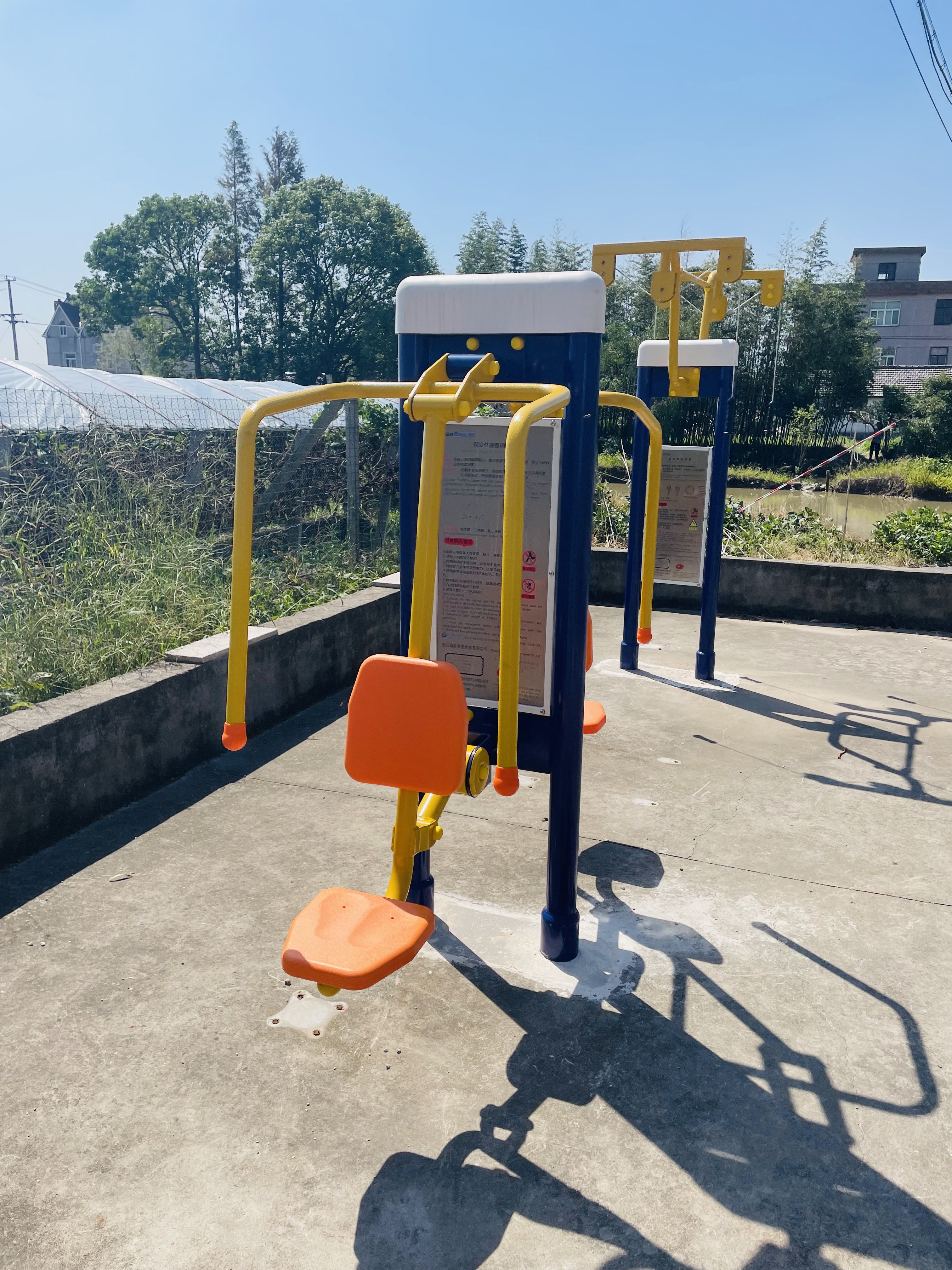 雙立柱前推訓(xùn)練器