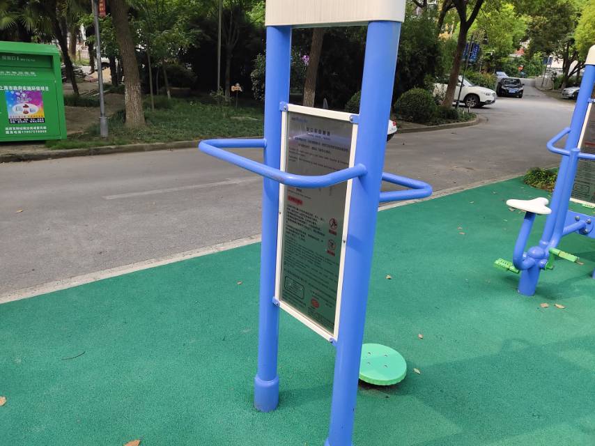 雙立柱扭腰器 雙立柱扭腰器