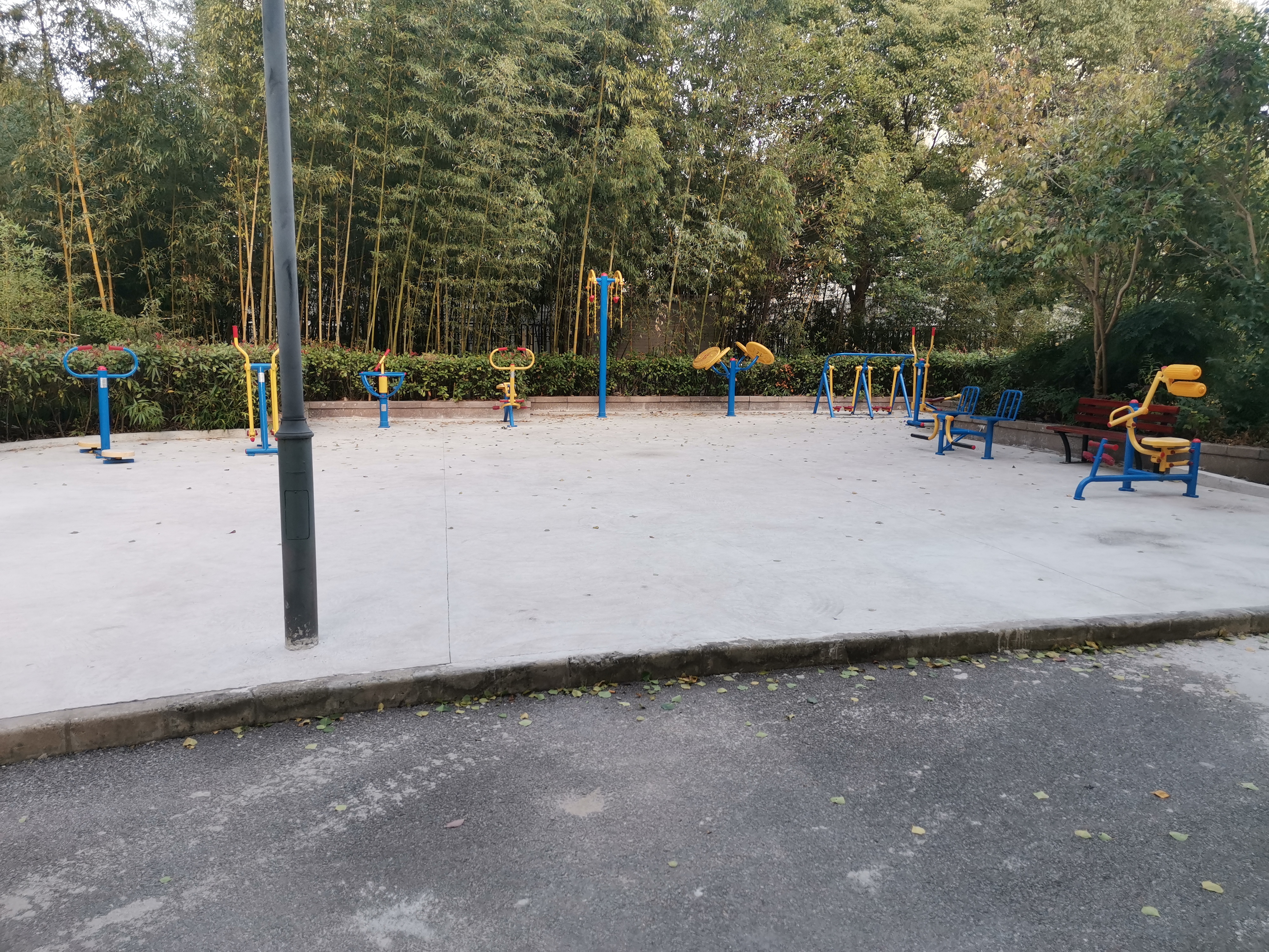 古桐居委健身苑點(diǎn)