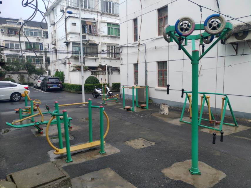 灣塘小區(qū)健身點(diǎn)