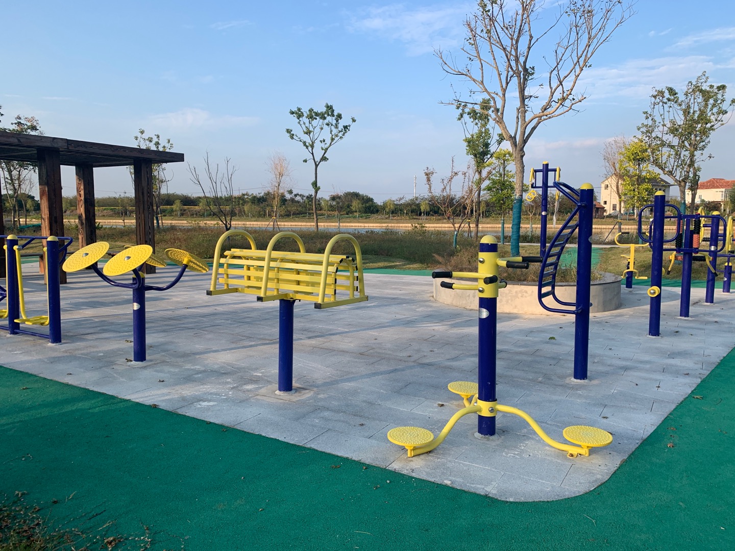 廟鎮(zhèn)白港村健身點(diǎn)一