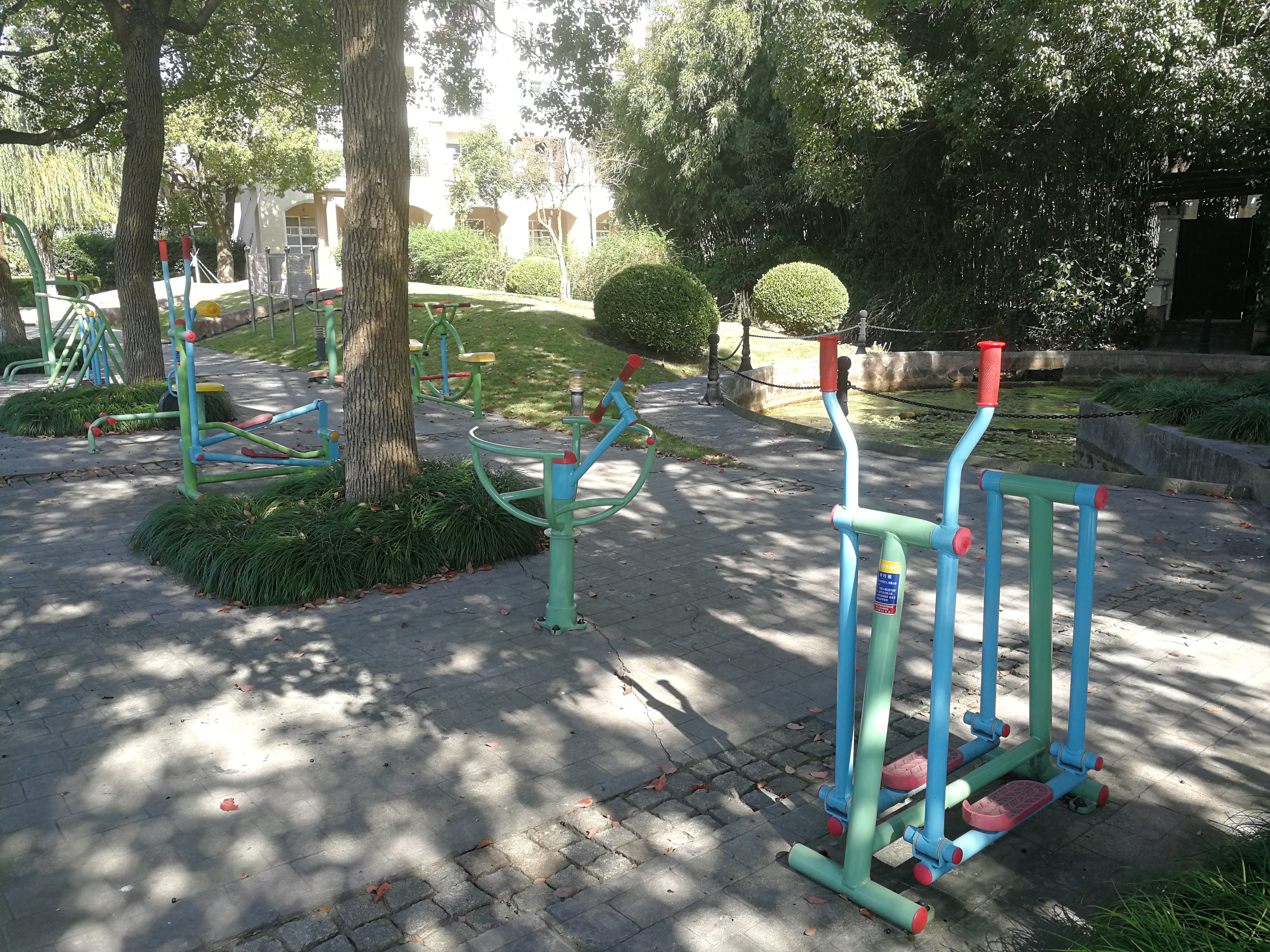 君臨頤和花園健身點(diǎn)A