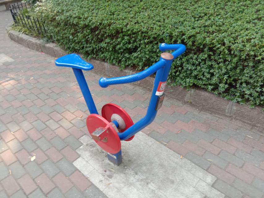 直立健身車(chē)