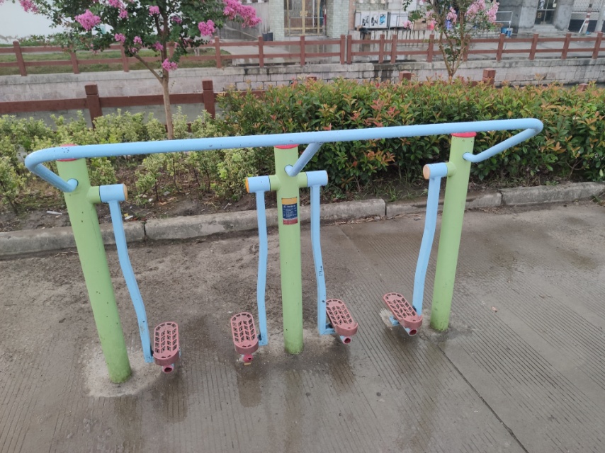 太空漫步器 太空漫步器