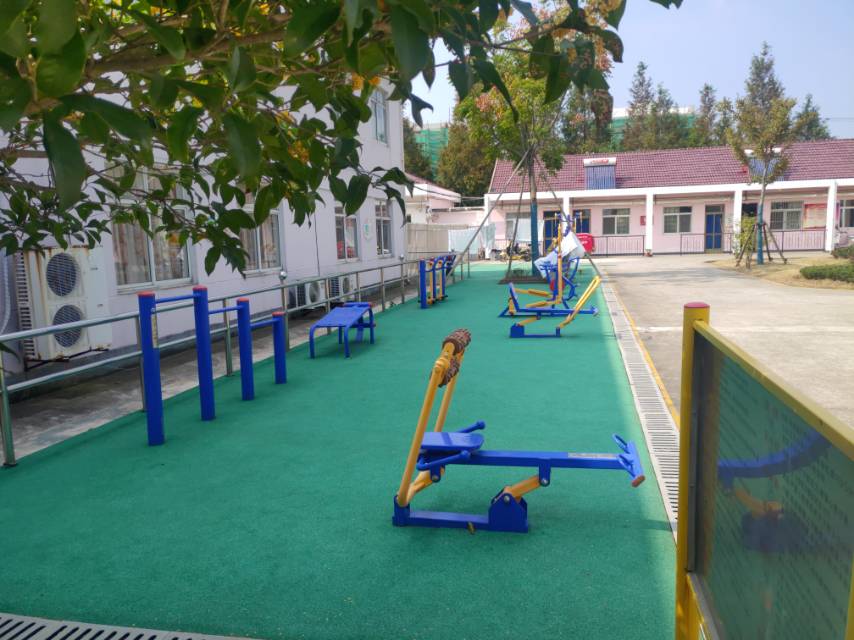 新海鎮(zhèn)怡沁敬老院健身點(diǎn)