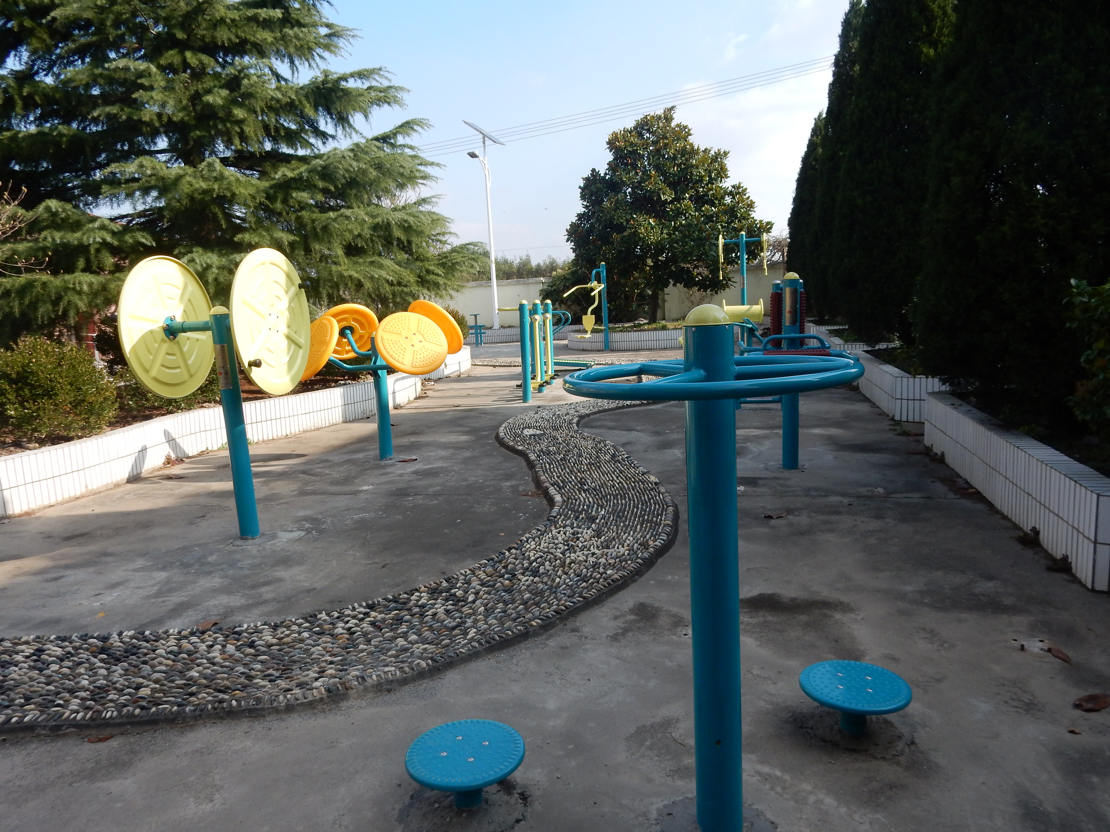 廟鎮(zhèn)啟瀛村健身點