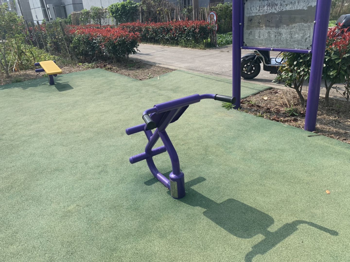 背肌訓(xùn)練器 背肌訓(xùn)練器