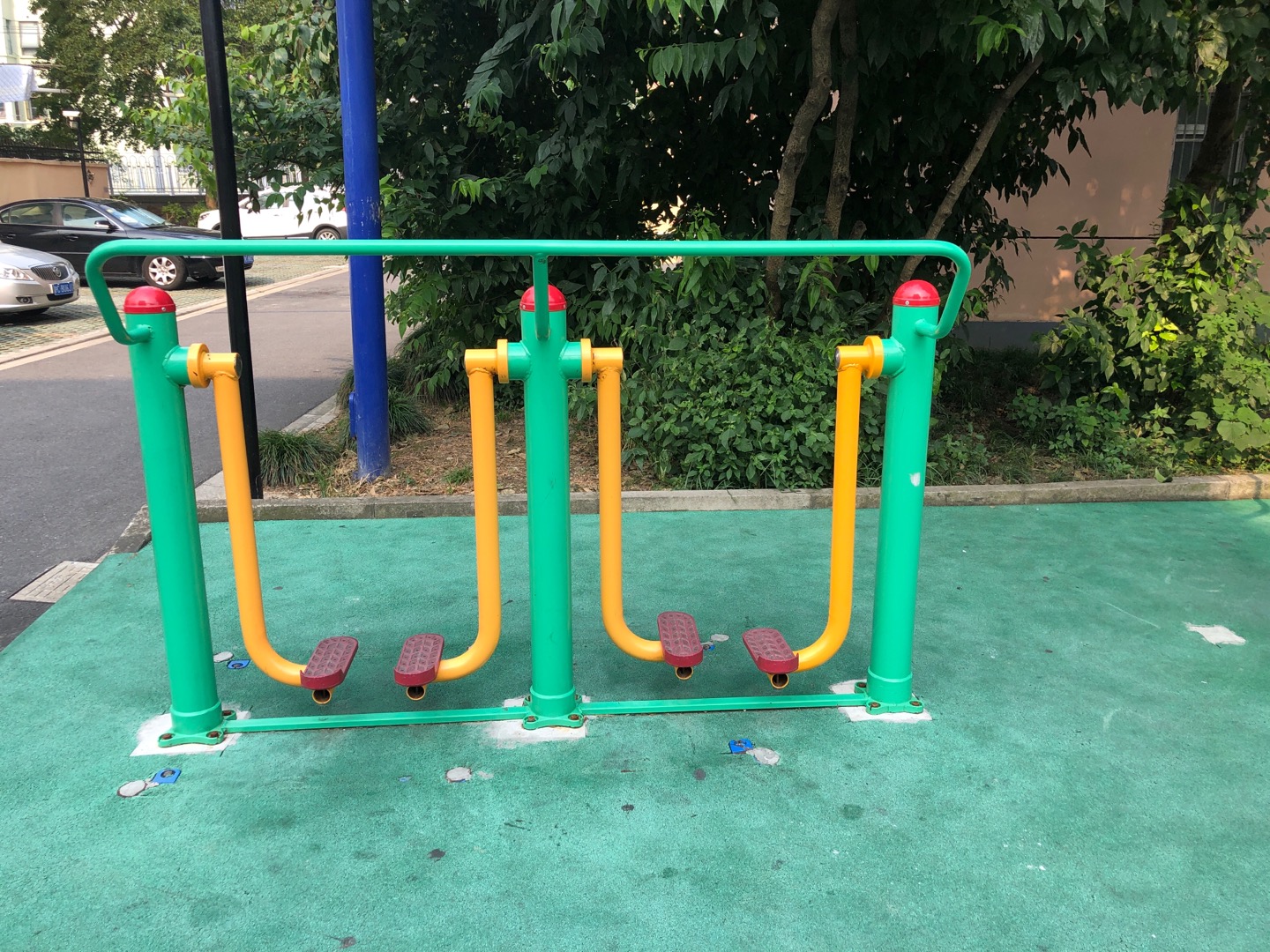 兩聯(lián)漫步機(jī) 兩聯(lián)漫步機(jī)