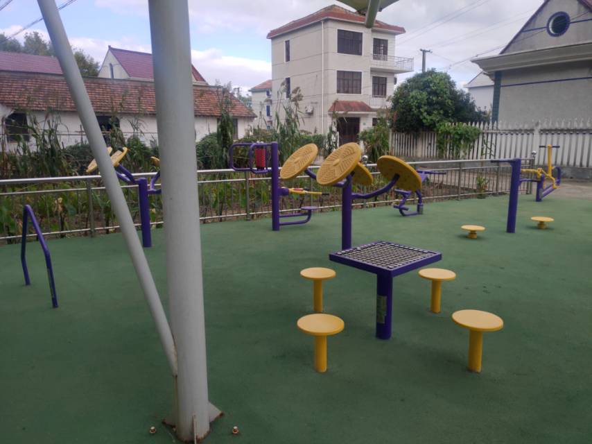 豎新鎮(zhèn)仙橋村益智健身點(diǎn)