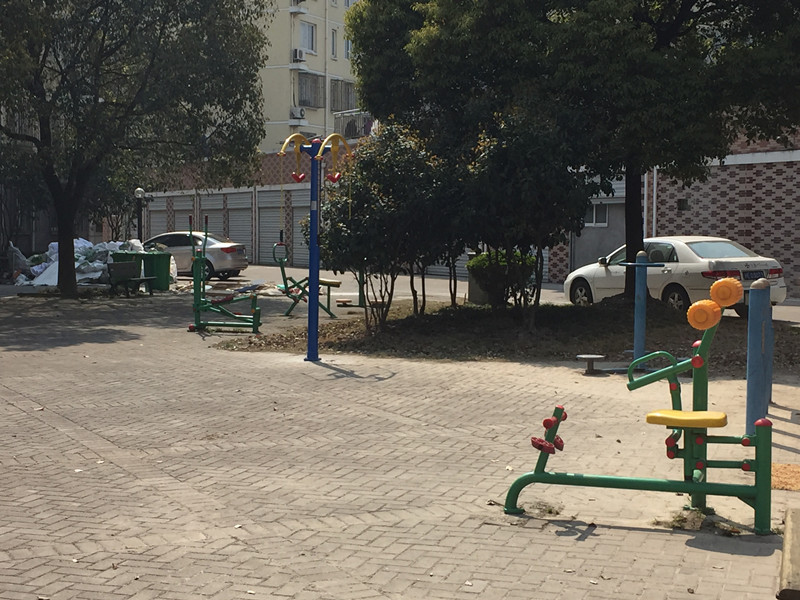 金高居委健身點(diǎn)3