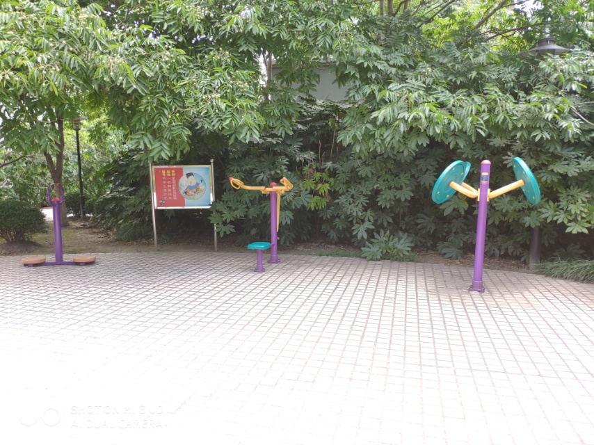 新月翡翠園綠地健身點(diǎn)