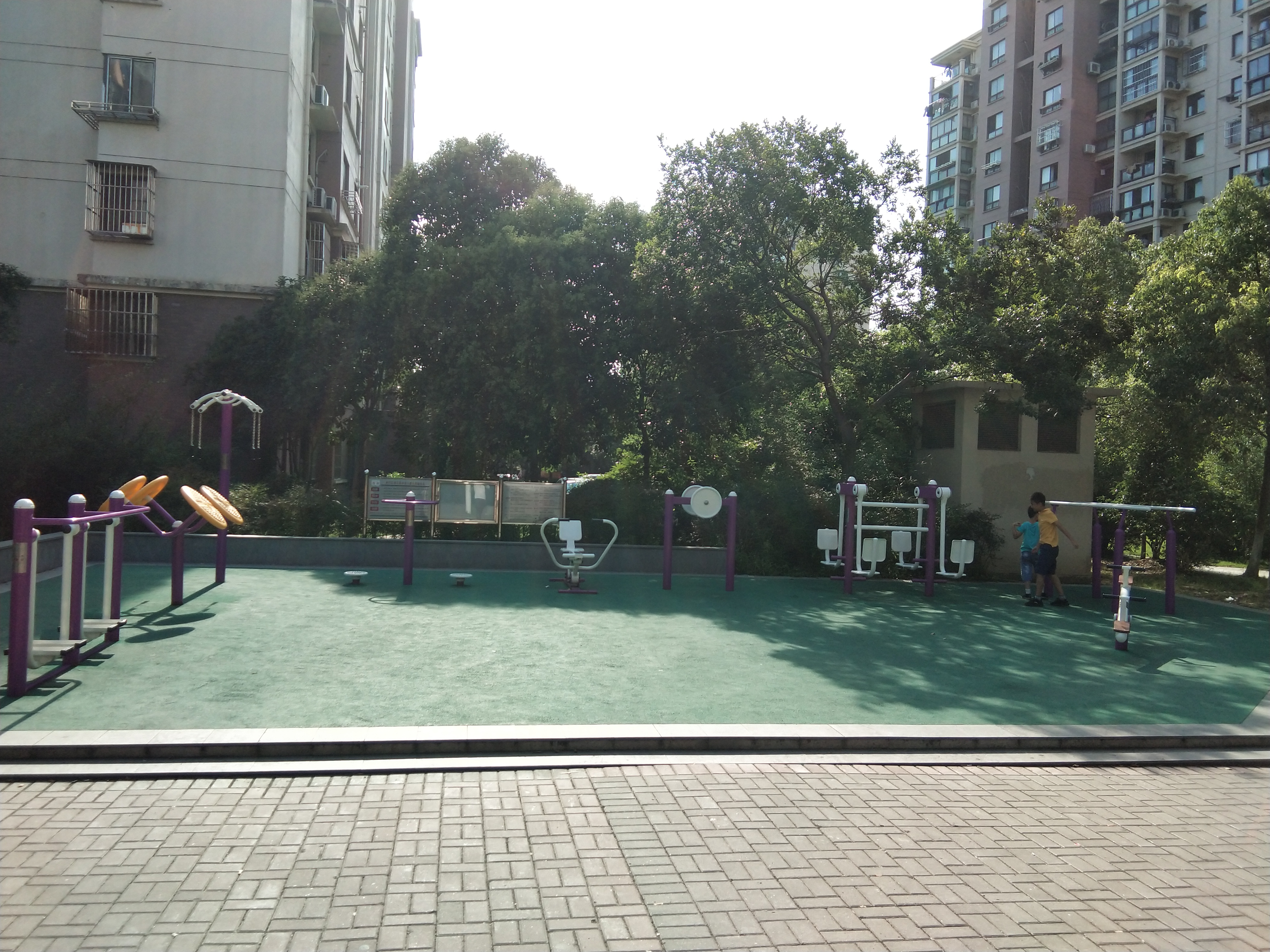 浦航四居委健身苑點A