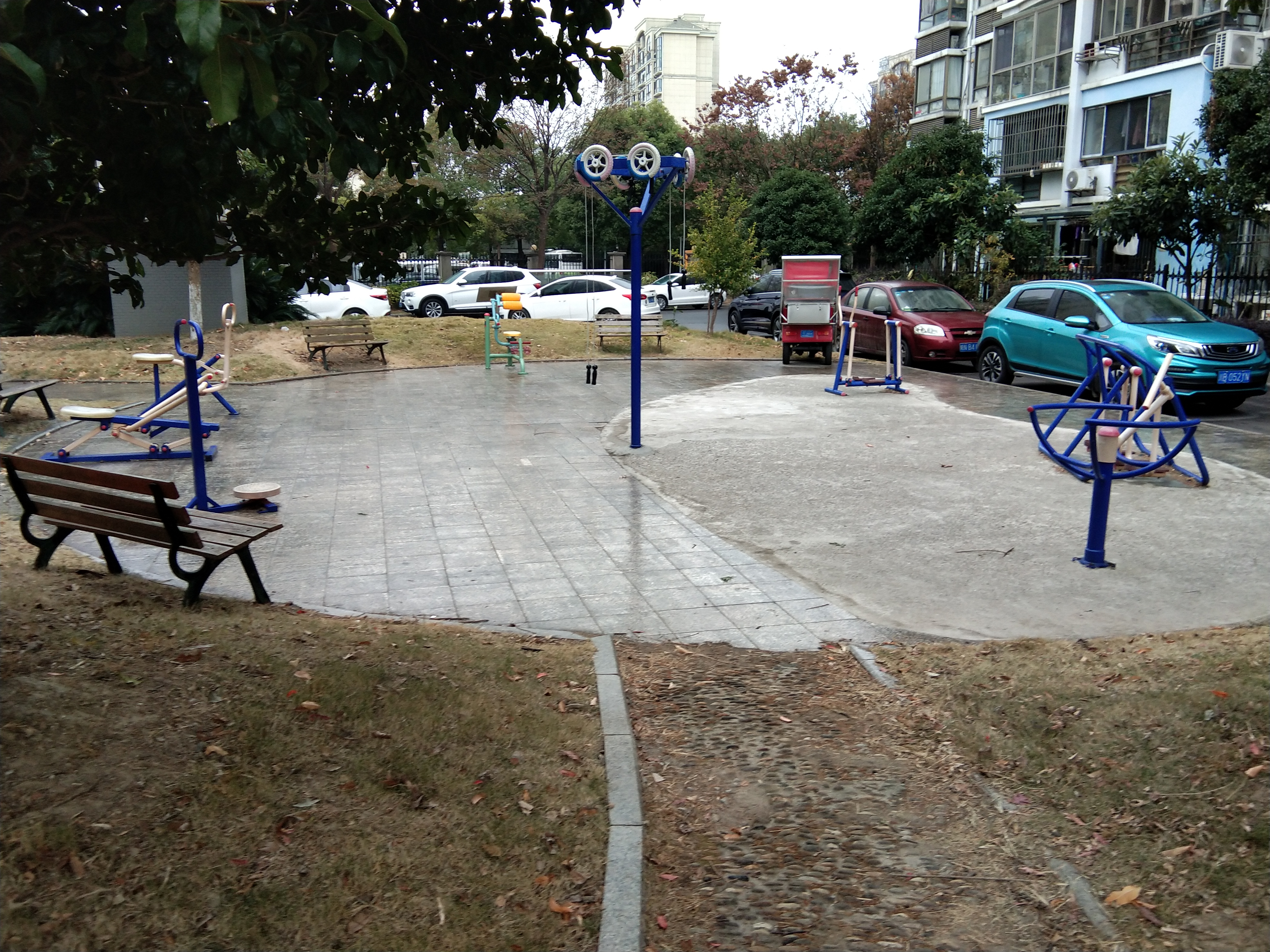 幸福居委圣鑫苑一期健身點(diǎn)