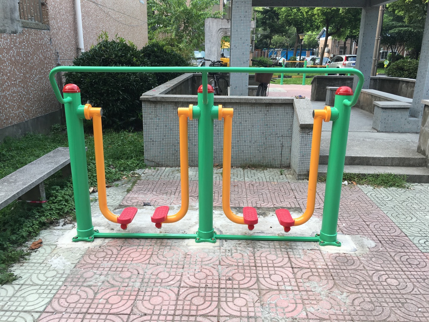 兩聯(lián)漫步機 兩聯(lián)漫步機