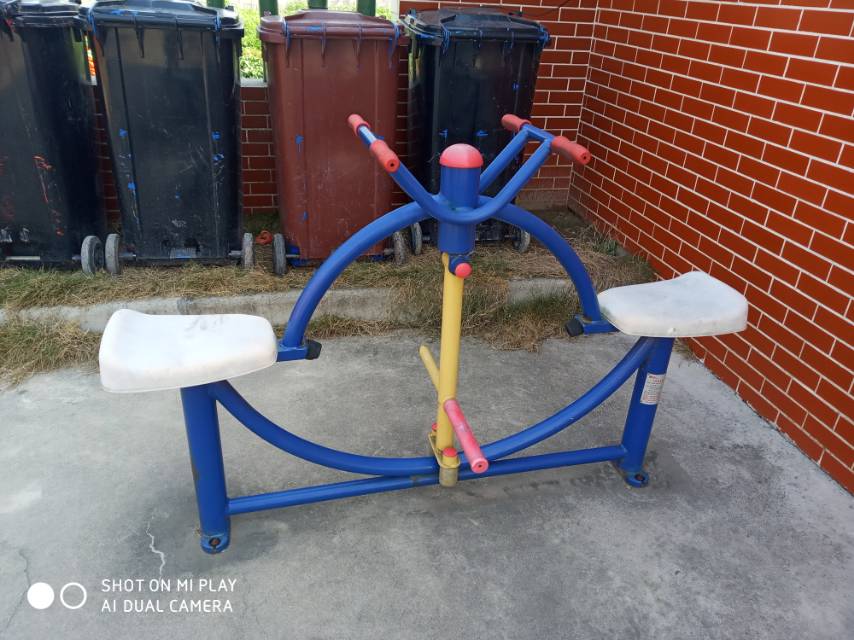 下肢康復(fù)器