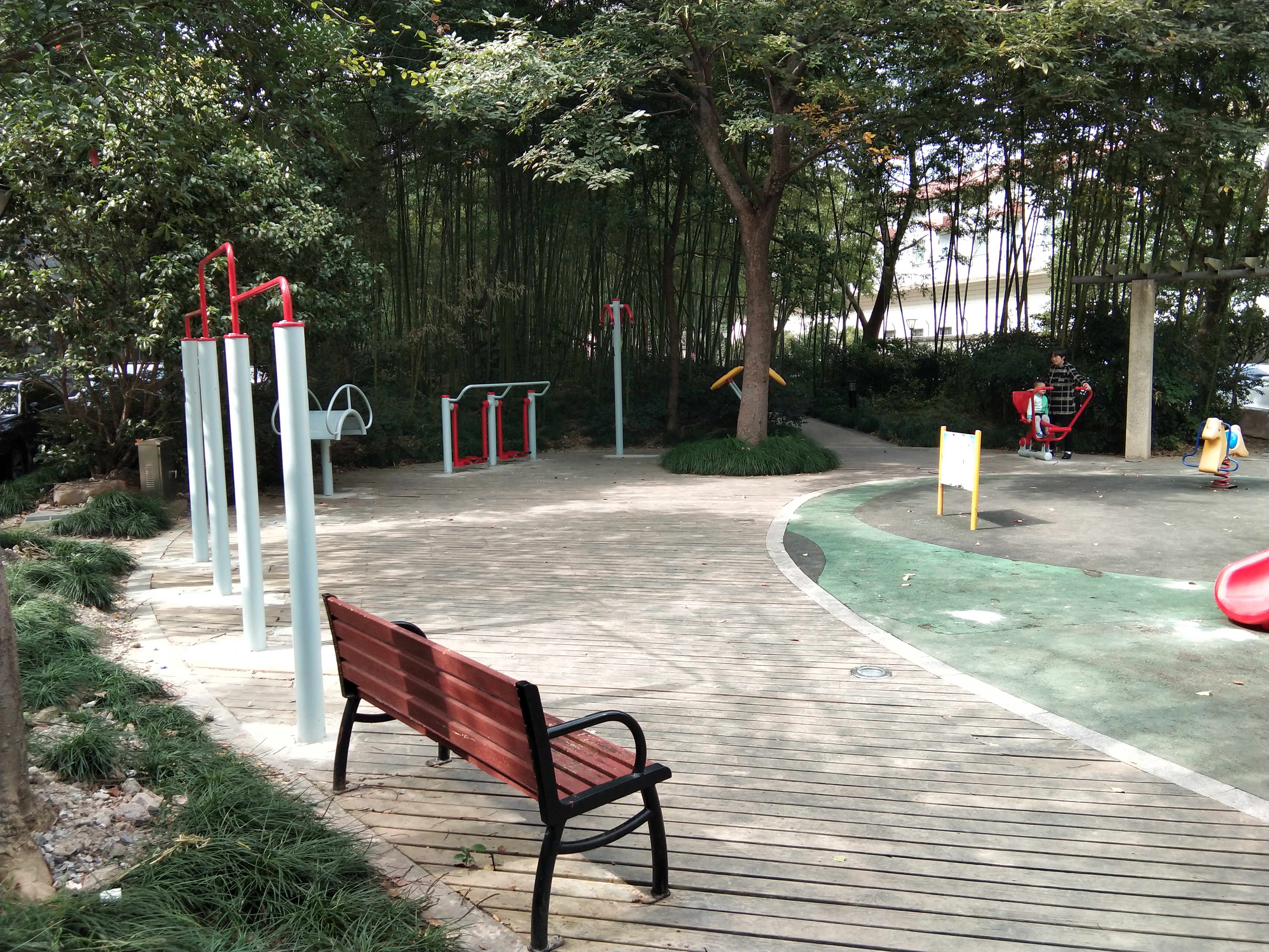 大華四居健身點(diǎn)