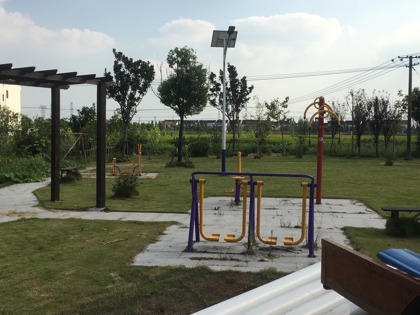 朱定村朱定隊健身點(diǎn)