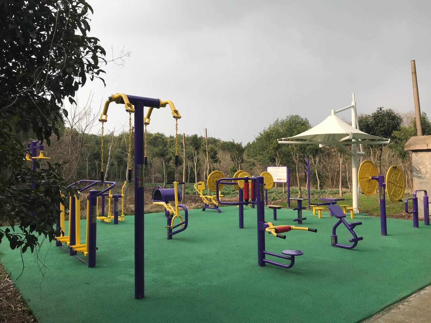 北閘村興北1隊(duì)益智類健身點(diǎn)