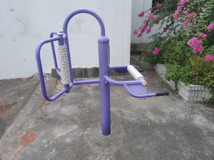 腰背按摩器 腰背按摩器