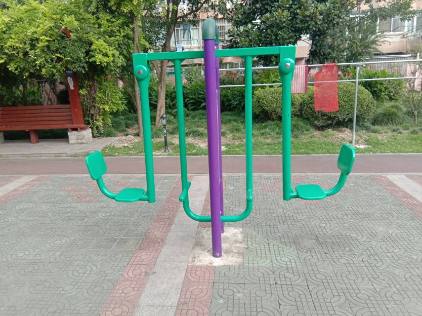 雙位蹬力器 雙位蹬力器