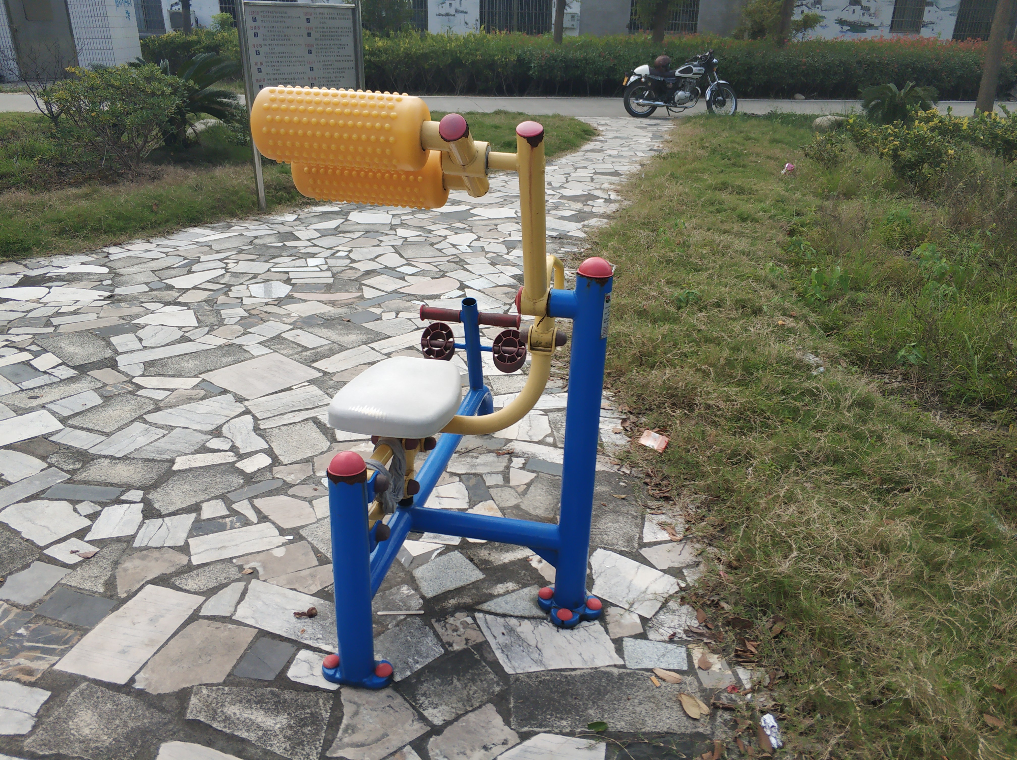 自重腹背鍛煉器 自重腹背鍛煉器