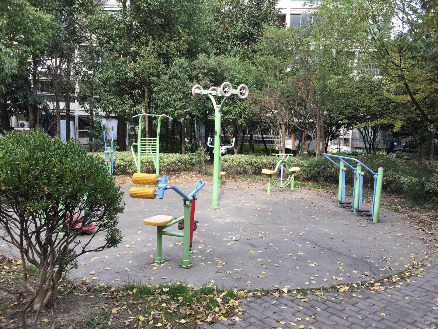 金橘苑居委健身點(diǎn)3