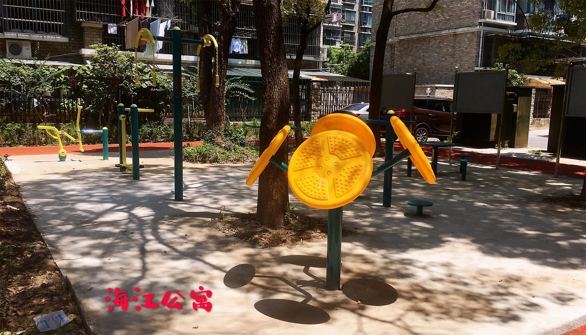 寶山一村健身點(diǎn)  2