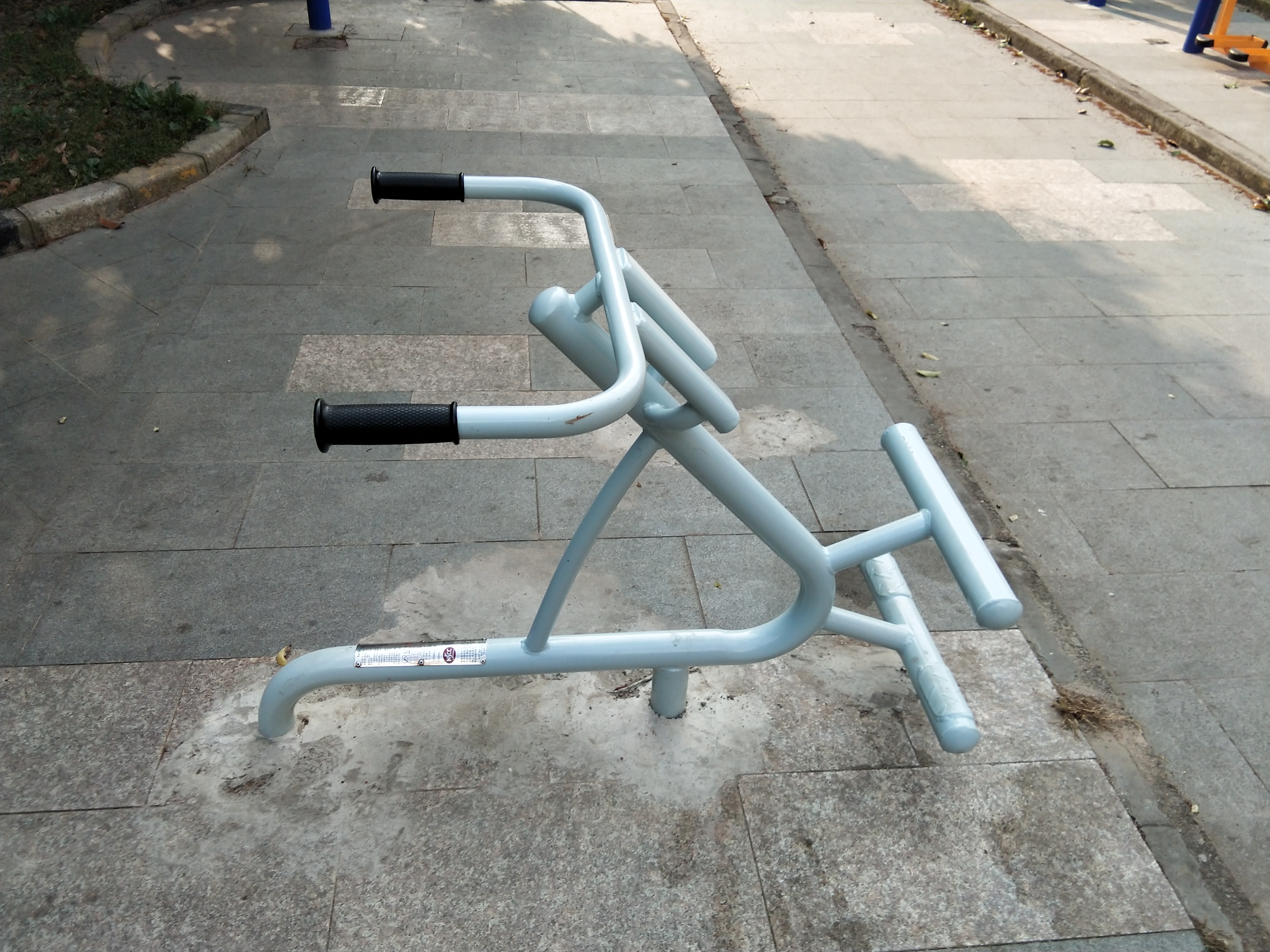 背肌訓(xùn)練器