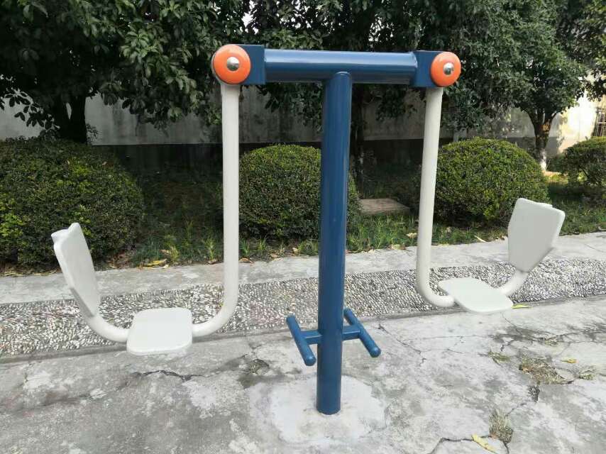 雙位坐蹬器 雙位坐蹬器