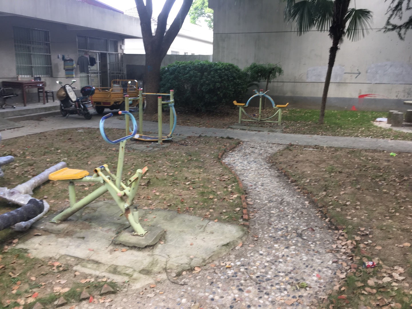 北場第一小區(qū)益智健身點(diǎn)