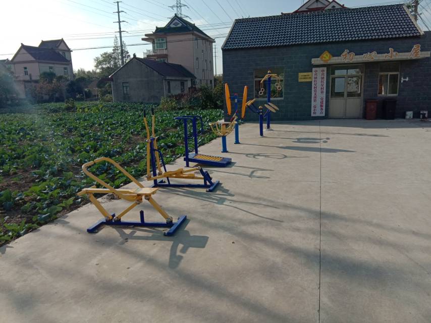 崇明區(qū)中興鎮(zhèn)紅星村7隊健身點