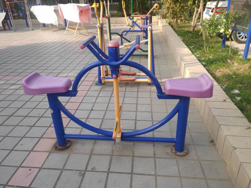 下肢康復(fù)器